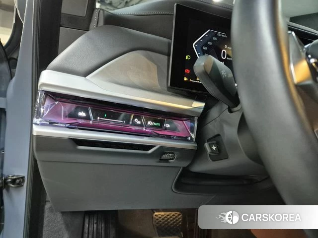 BMW 7 Series (G70) id 4194954 из Кореи 9