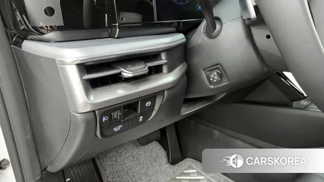 Hyundai Grandeur (GN7) id 3021716 из Кореи 9