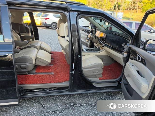 Kia The New Carnival 4th Generation id 3891351 из Кореи 9