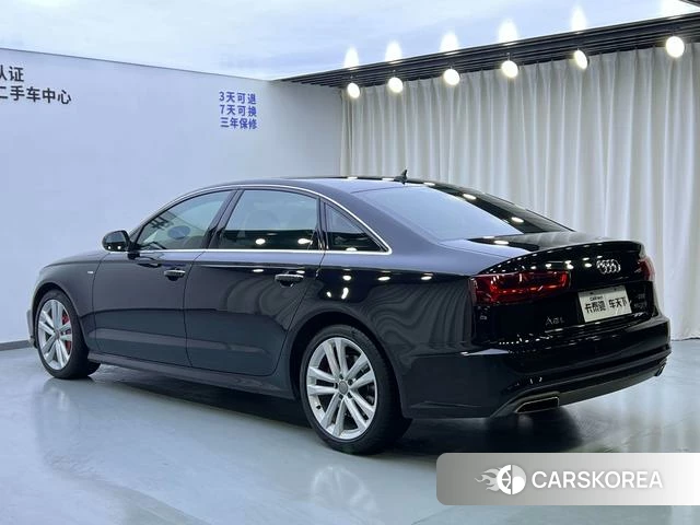 Audi A6L id 4208356 из Китая 9