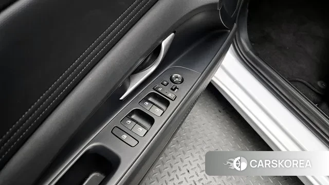 Hyundai Avante (CN7) id 3290337 из Кореи 9