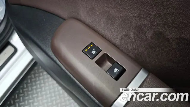 Hyundai Grandeur Hybrid (GN7) id 2788487 из Кореи 9