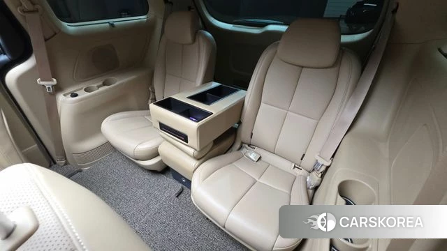 Kia The New Carnival id 3905822 из Кореи 9