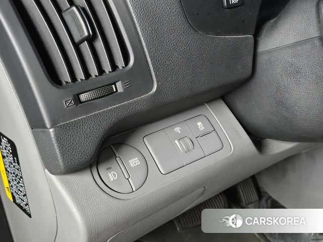 Hyundai The New Grand Starex id 4703328 из Кореи 9
