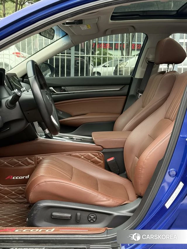 Honda Accord id 4221371 из Китая 9