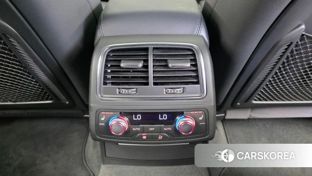 Audi New A6 id 4502522 из Кореи 9