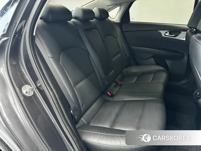 Kia Come New K3 id 3966514 из Кореи 9