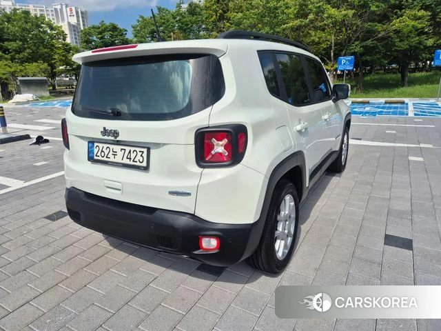Jeep Renegade id 4585940 из Кореи 9
