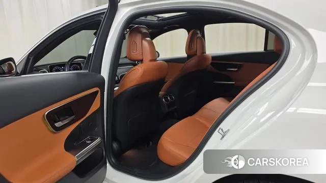 Mercedes-Benz C-Class W206 id 3600536 из Кореи 9