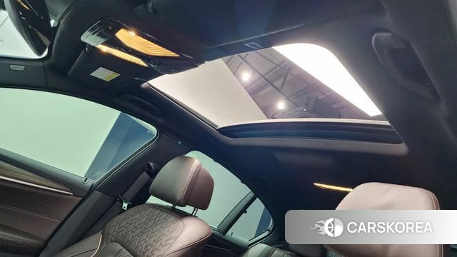 BMW 5 Series (G30) id 3879656 из Кореи 9