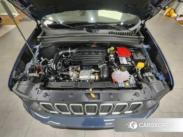 Jeep Renegade id 3256718 из Кореи 9