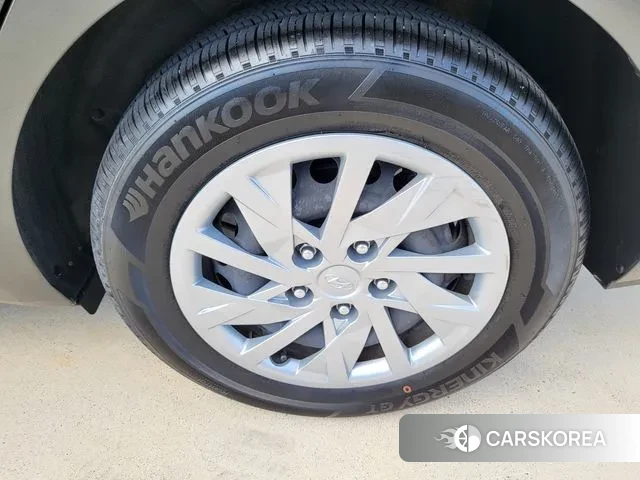 Hyundai Avante (CN7) id 3042273 из Кореи 9