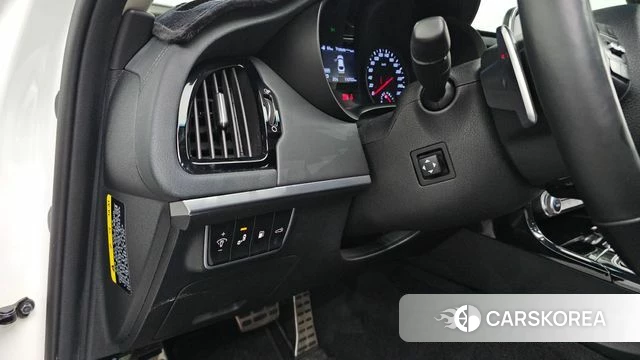 Kia Stinger id 4536648 из Кореи 9