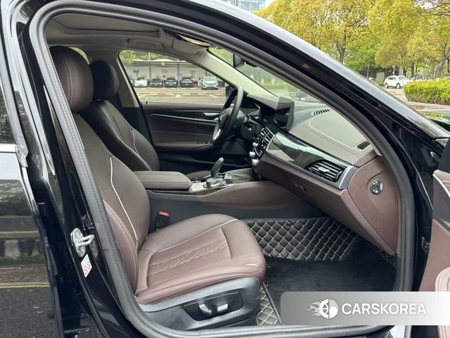 BMW 5 series id 4265297 из Китая 9