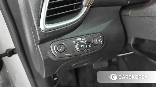 Chevrolet (GM Daewoo) The New Trax id 4656692 из Кореи 9