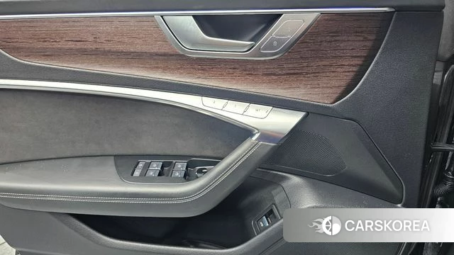 Audi A7 (4K) id 4350168 из Кореи 9