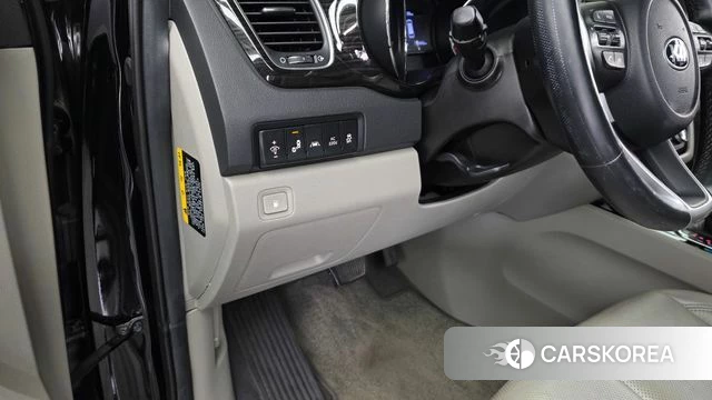 Kia The New Carnival id 4310410 из Кореи 9