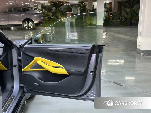 Xiaomi Car Xiaomi SU7 Ultra id 3908789 из Китая 9