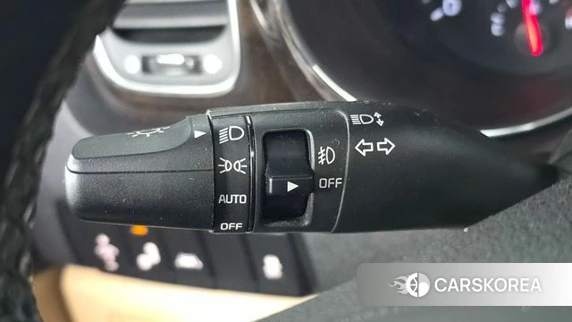 Kia The New Carnival id 4363150 из Кореи 9