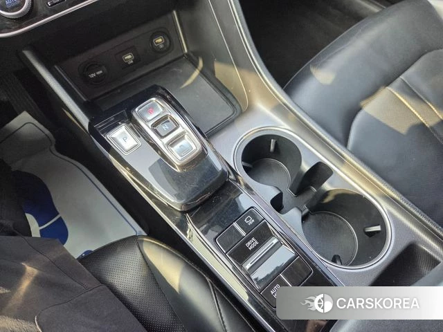 Hyundai Sonata (DN8) id 3936338 из Кореи 9