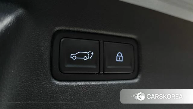 Hyundai Santa Fe (MX5) id 3902835 из Кореи 9