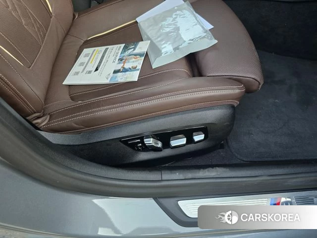 BMW 5 Series (G30) id 4929213 из Кореи 9