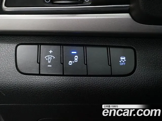 Hyundai Avante AD id 2434574 из Кореи 9