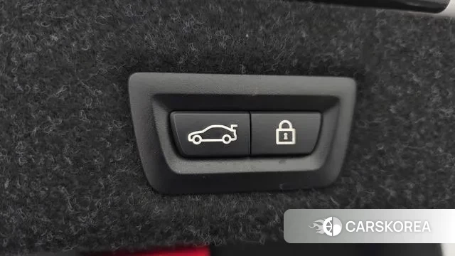 BMW 5 Series (G30) id 3687299 из Кореи 9