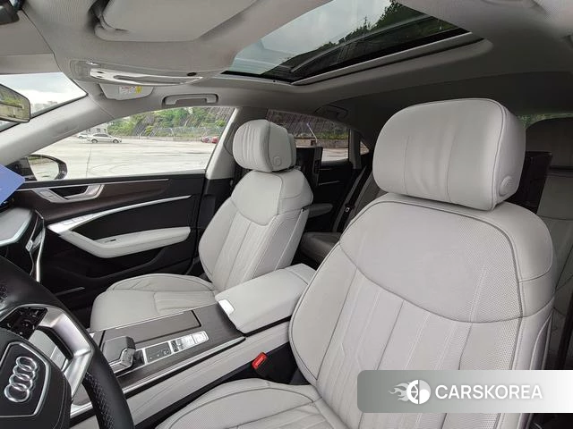 Audi A7L id 4190565 из Китая 9
