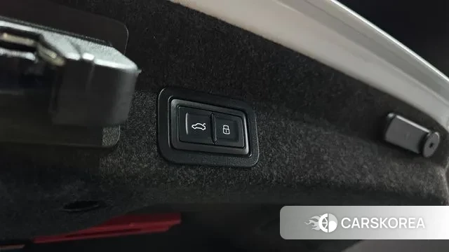 Audi A6 (C8) id 3770921 из Кореи 9