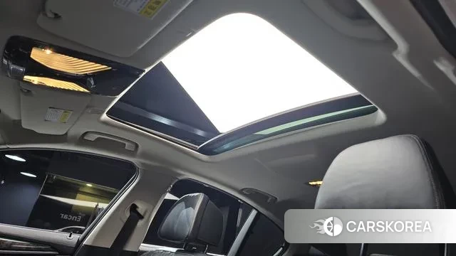 BMW 5 Series (G30) id 3402681 из Кореи 9