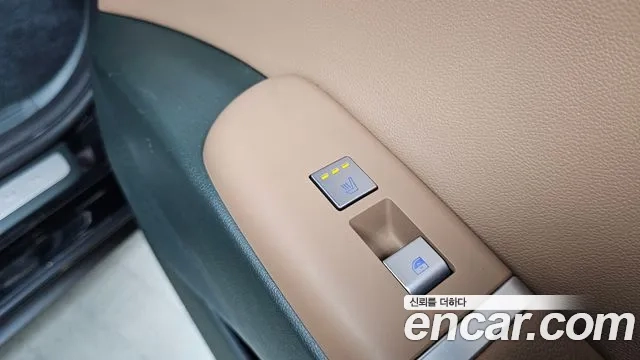 Hyundai Grandeur Hybrid (GN7) id 2862633 из Кореи 9