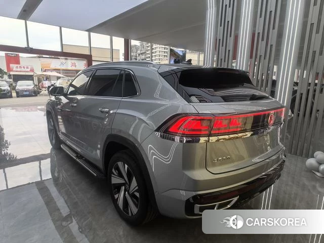 Volkswagen Tourang id 4260048 из Китая 9