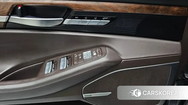 Genesis G90 id 3402269 из Кореи 9