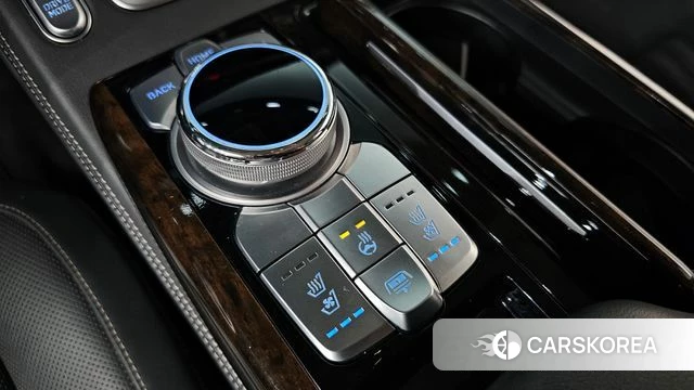 Genesis G90 id 4410938 из Кореи 9