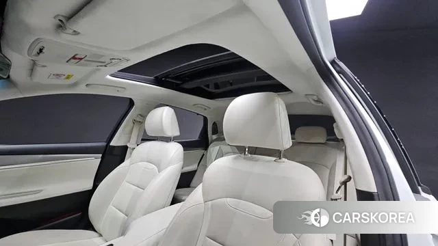 Hyundai The New Grandeur IG Hybrid id 3148256 из Кореи 9