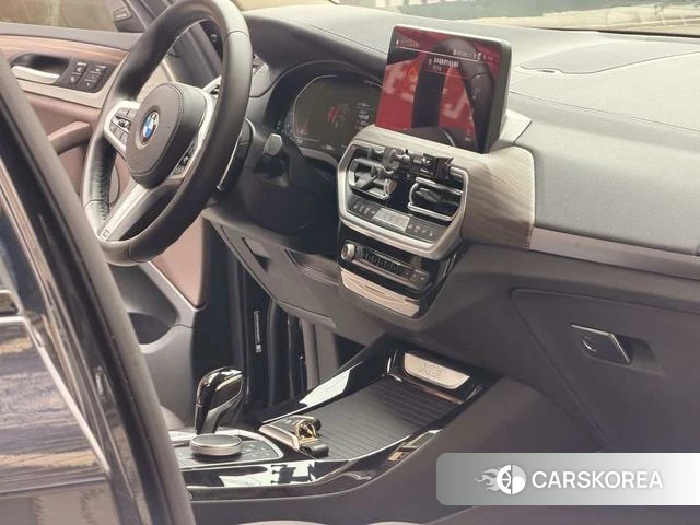 BMW X3 id 4265293 из Китая 9