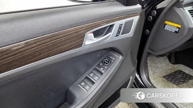 Genesis G80 id 3646972 из Кореи 9