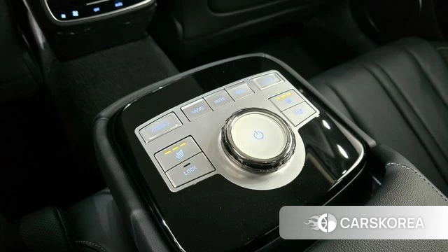 Genesis G80 (RG3) id 3909944 из Кореи 9