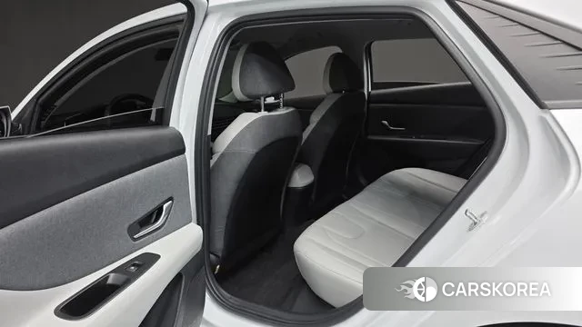 Hyundai Avante (CN7) id 3442895 из Кореи 9