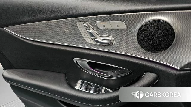 Mercedes-Benz E-Class W213 id 4638287 из Кореи 9