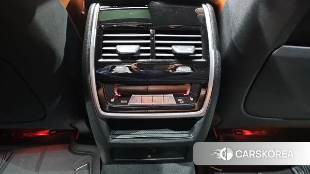 BMW X6 (G06) id 3519467 из Кореи 9