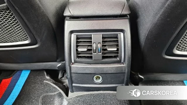 BMW 3 Series (F30) id 3480380 из Кореи 9