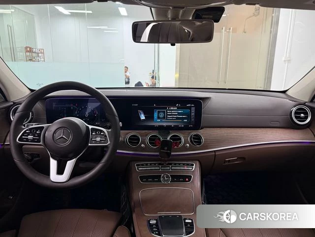 Mercedes-Benz E-class id 4221353 из Китая 9