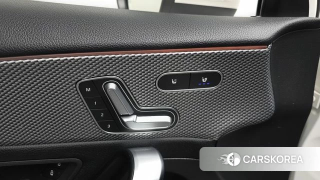 Mercedes-Benz A-Class W177 id 4764514 из Кореи 9