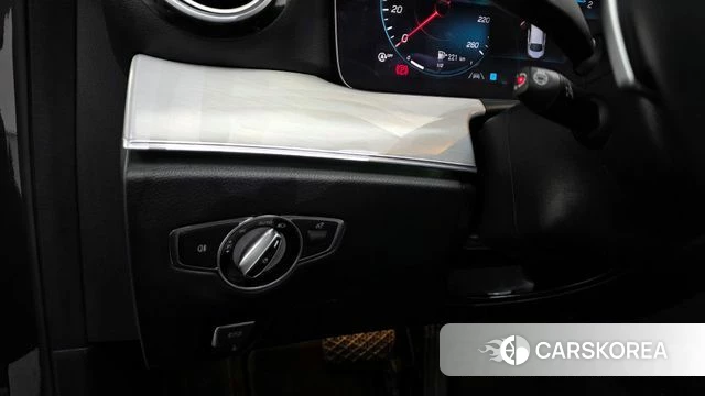 Mercedes-Benz E-Class W213 id 3965437 из Кореи 9