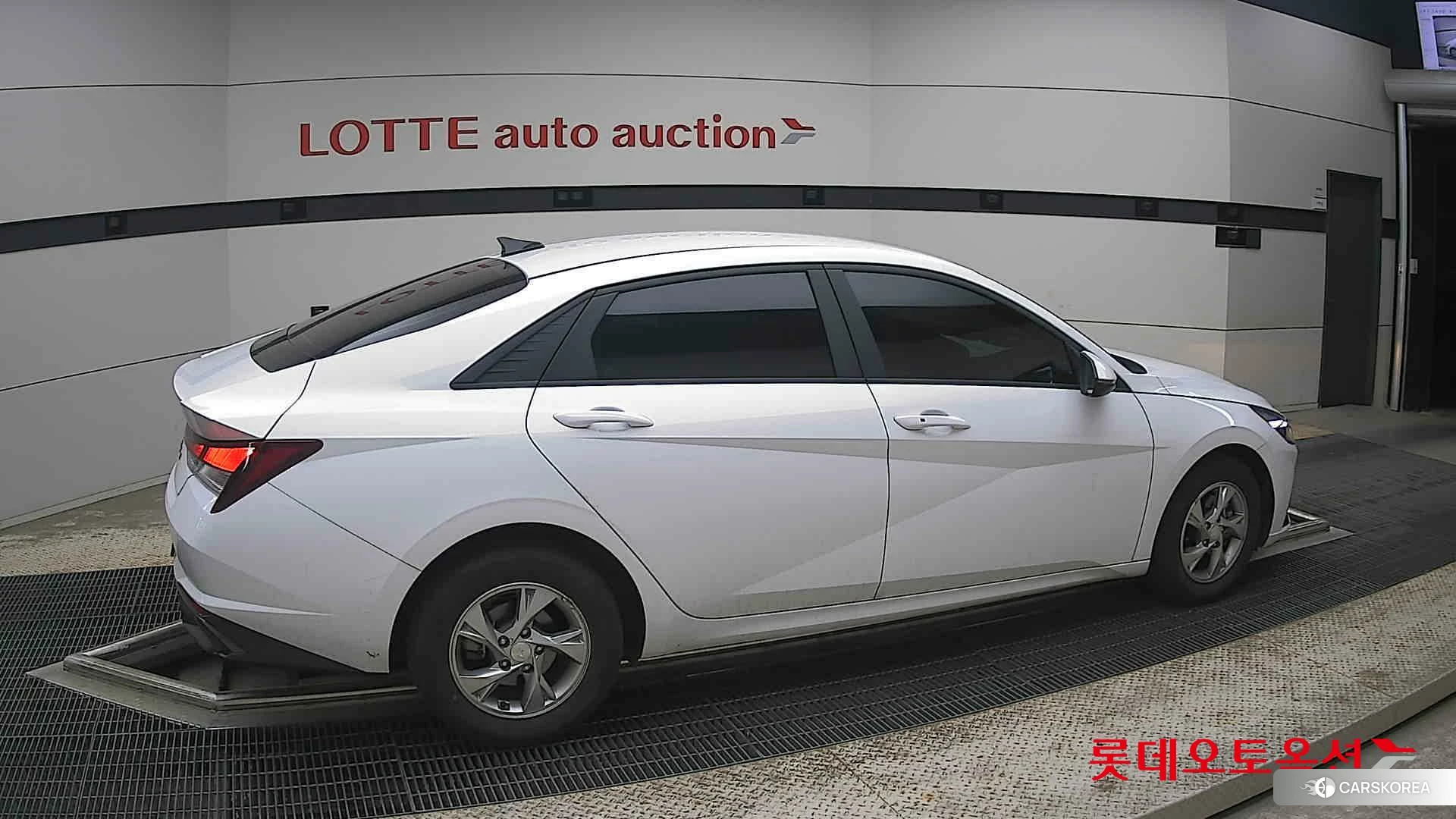 Hyundai Avante id 4296800 из Кореи 9