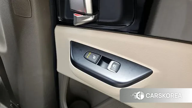 Kia Carnival 4th generation id 3043019 из Кореи 9