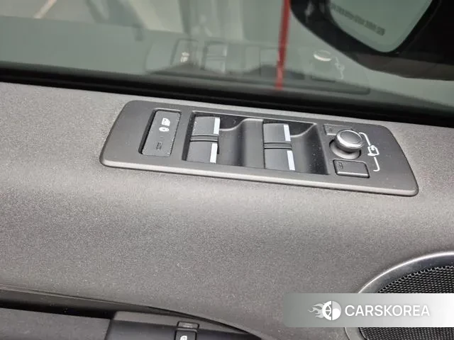 Land Rover Discovery 5 id 3374621 из Кореи 9