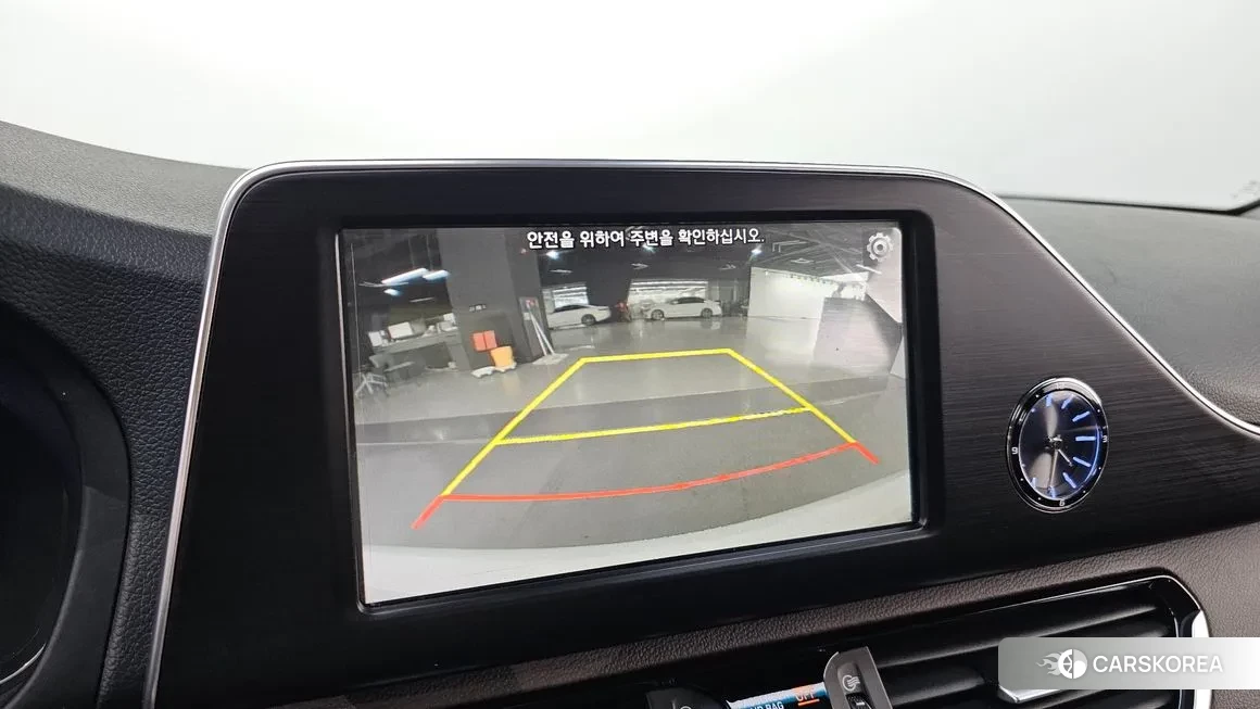 Hyundai Grandeur IG Hybrid id 1722344 из Кореи 9